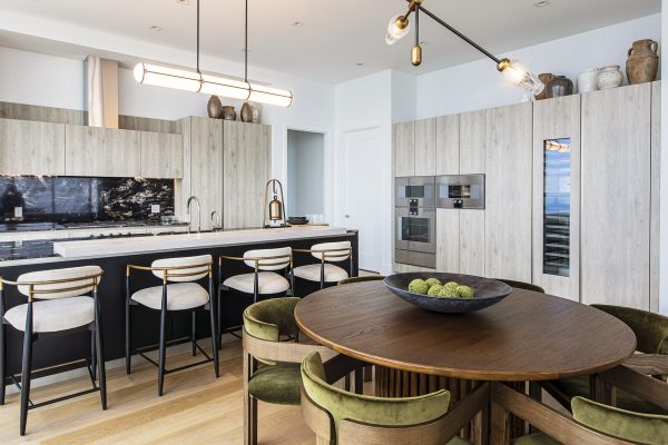 363 E. Wacker #9201 St. Regis Kitchen 2
