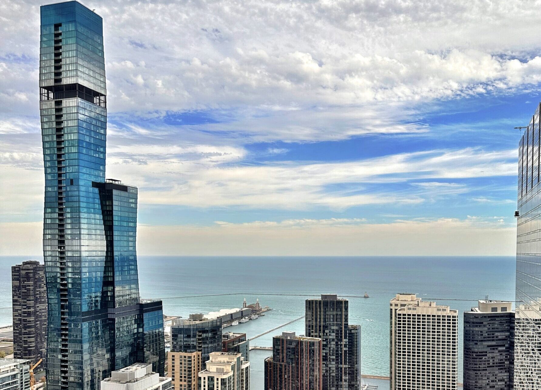 What to Know About Chicago’s Condo-Hotel Lifestyle