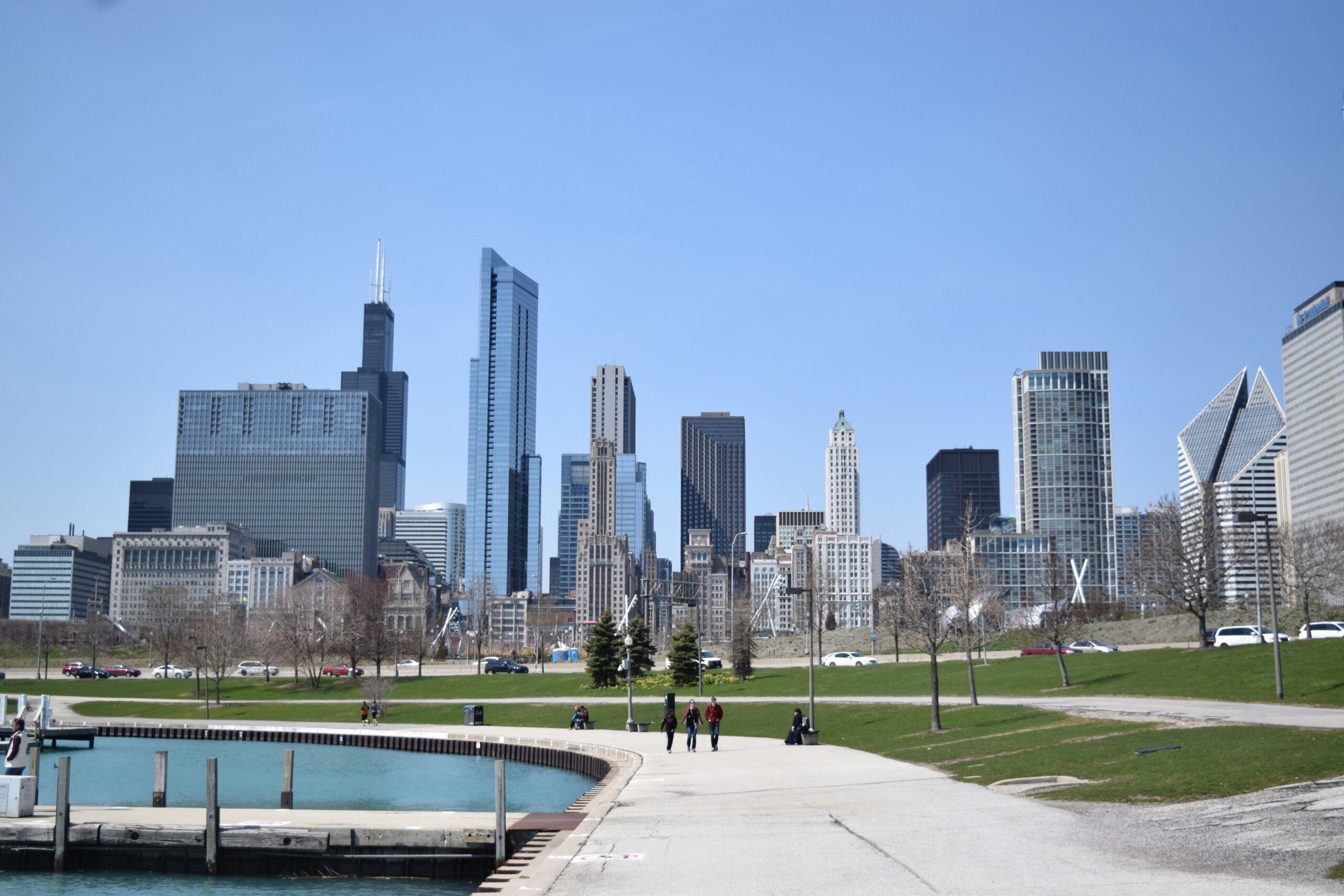Looking west to Millennium Park and the New East Side neighborhood from the Lake Shore Trail